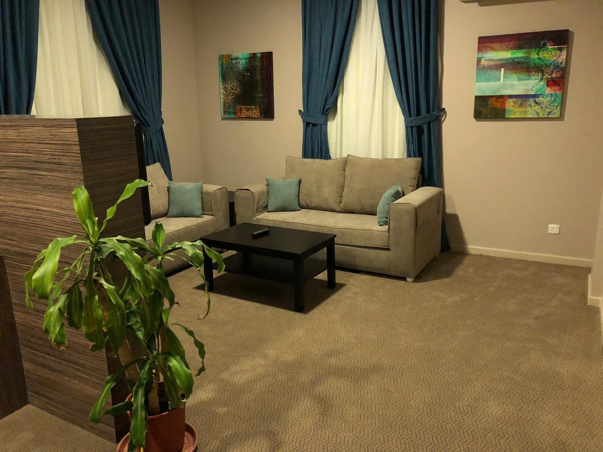 Loren Suites Jiddah Esterno foto