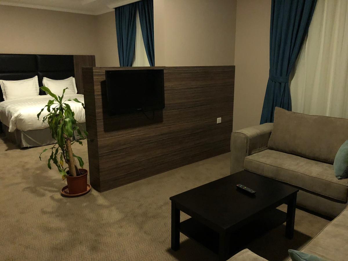 Loren Suites Jiddah Esterno foto